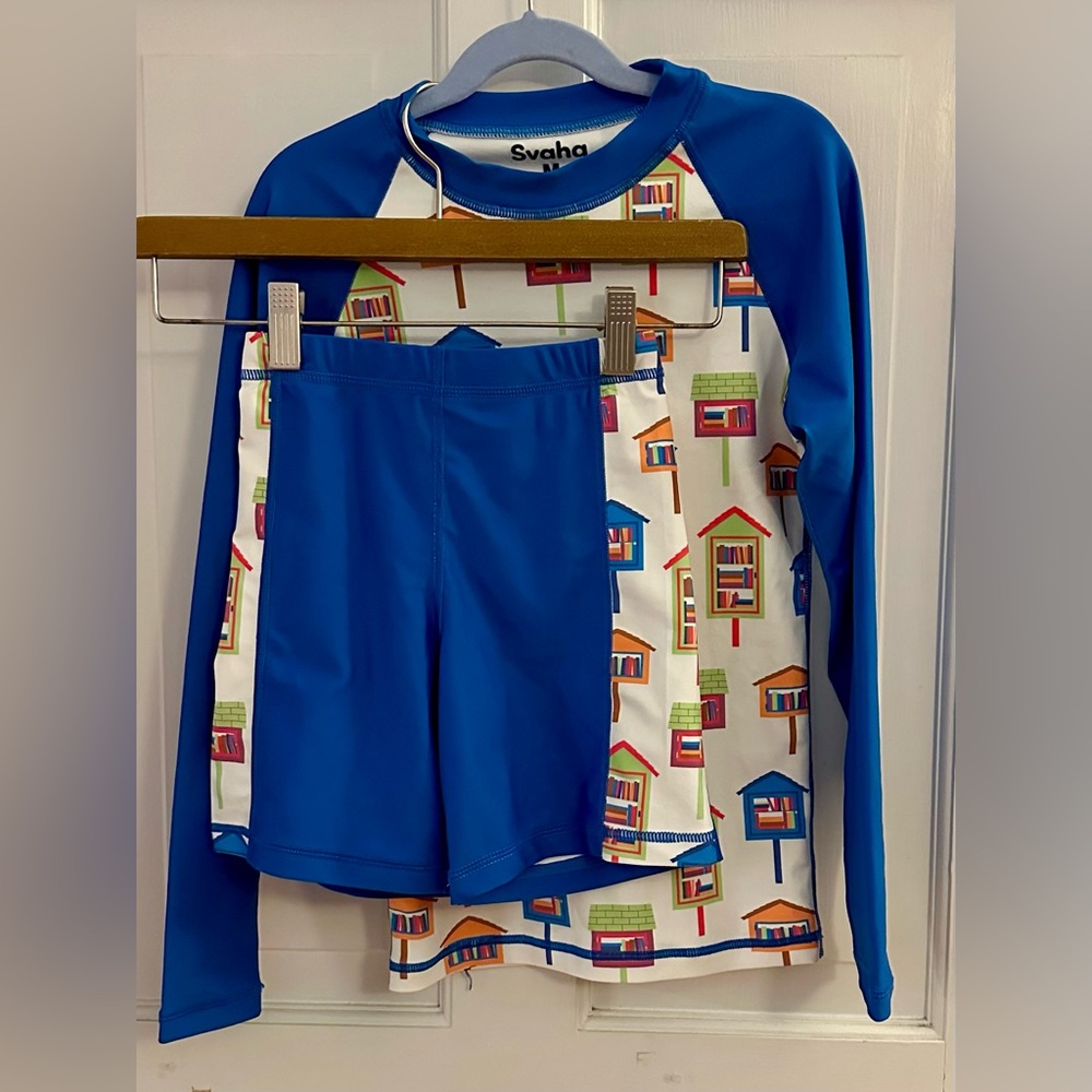 Svaha Little Libraries Kids Rashguard Two-Piece Set, size 7-8 years, GUC
